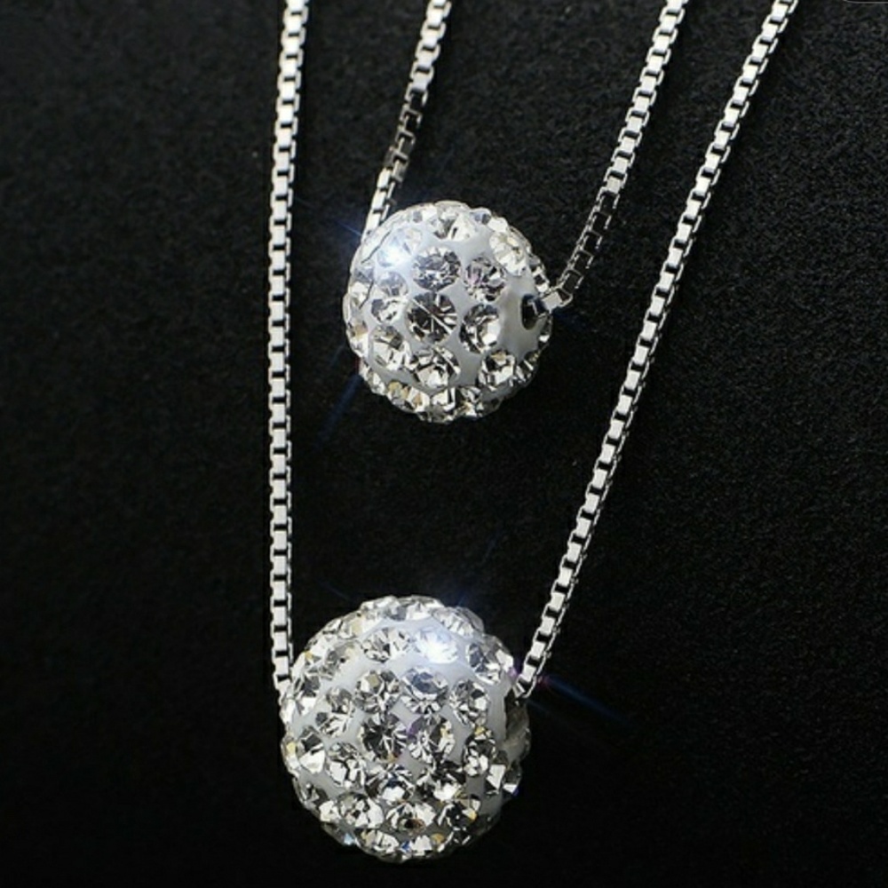 Double Layer Pendant Necklace - Picture 2 of 3